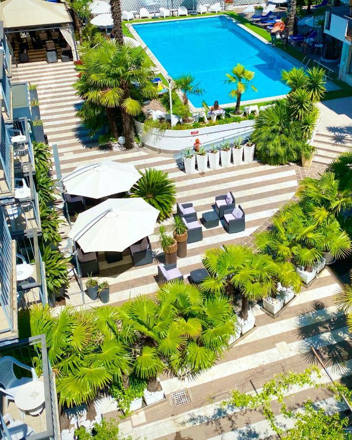 Hotel La Perla Riva del Garda Exterior photo